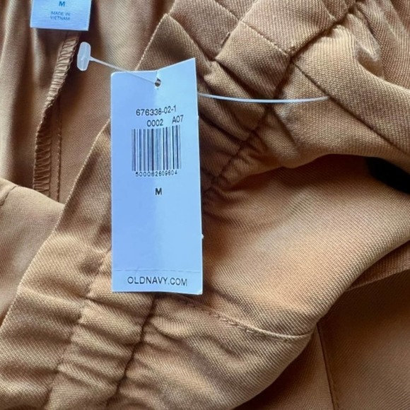 Old Navy High Waisted Utility Drawstring Shorts Tan/Gold-NWT, Size Medium - Picture 5 of 5